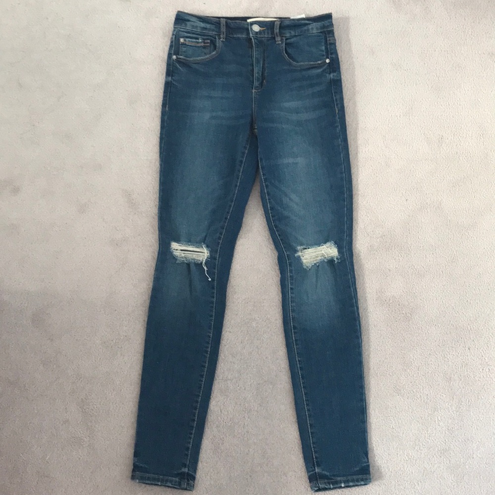 Garage ripped jeans